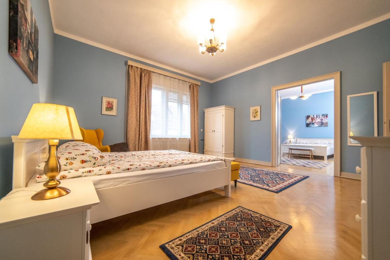City House تيميشورا المظهر الخارجي الصورة