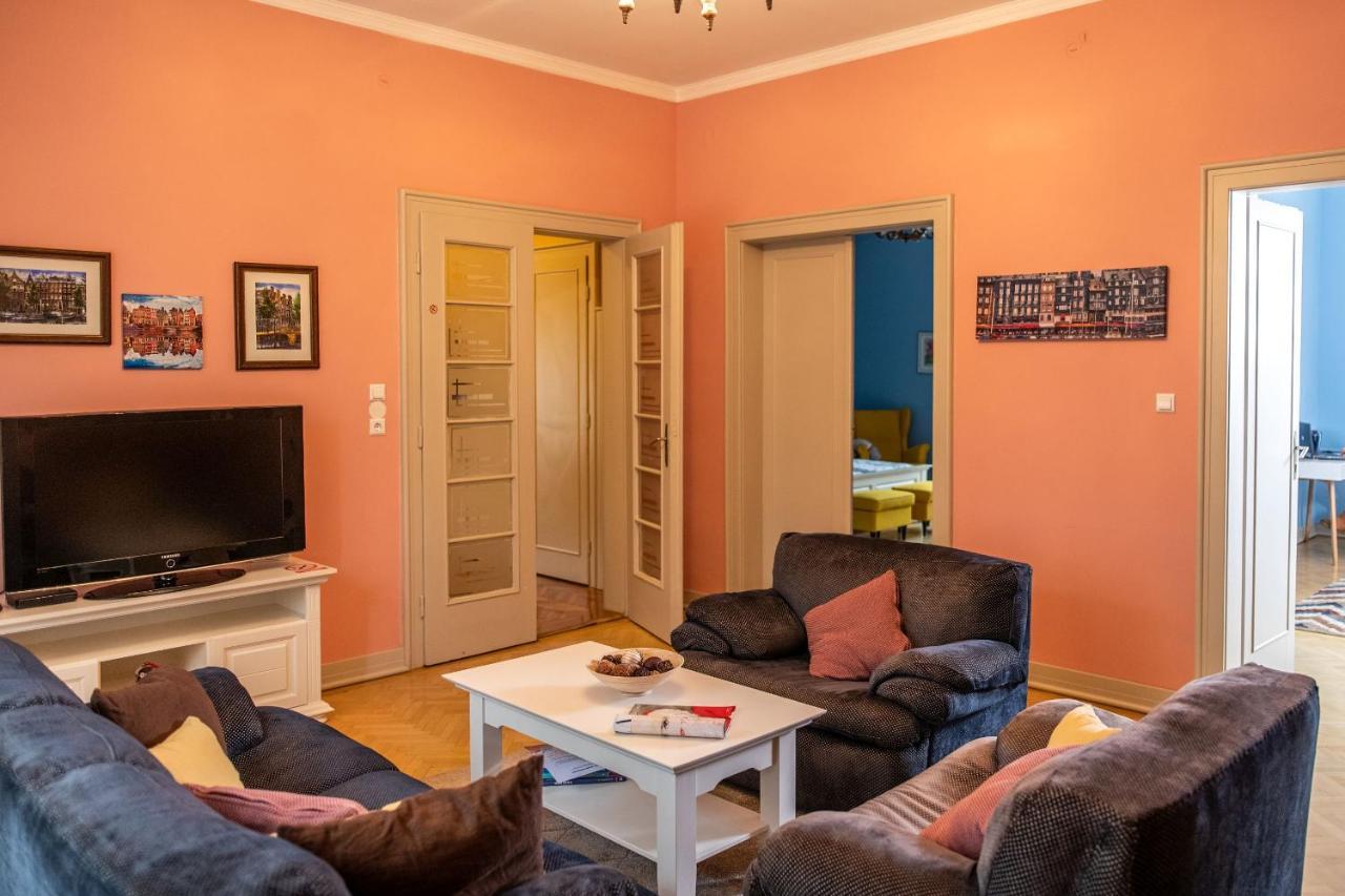 City House تيميشورا المظهر الخارجي الصورة