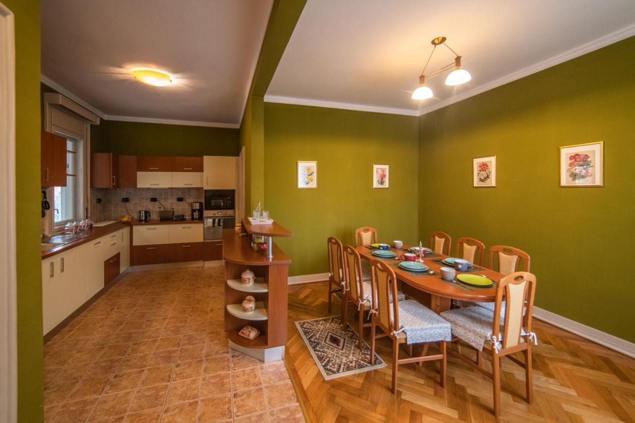 City House تيميشورا المظهر الخارجي الصورة